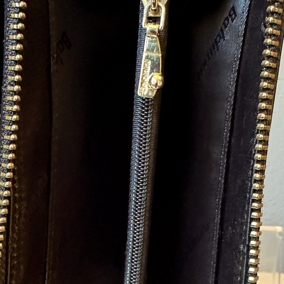 BALDININI LEATHER ZIPPER WALLET. - Picture 6 of 8